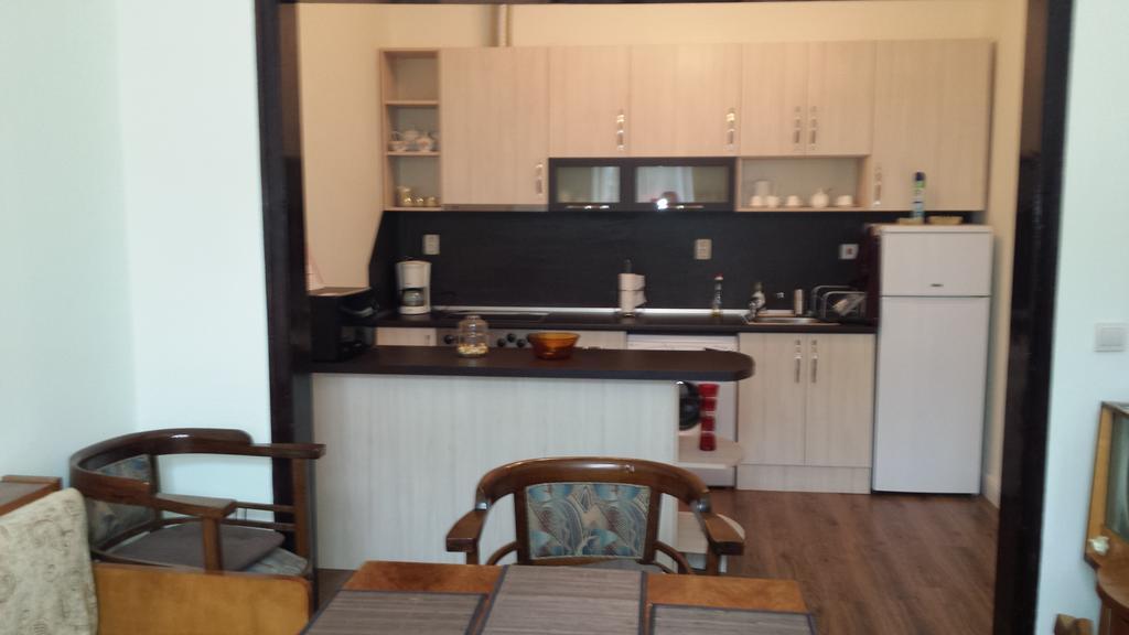 Apartament Stonel ヴェリコ・タルノヴォ エクステリア 写真